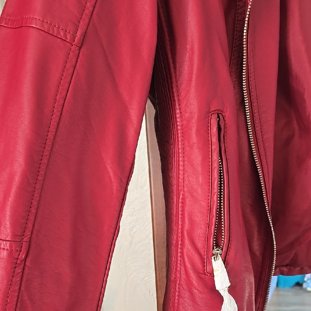 Women's Red Jacket - Picture 4 of 11